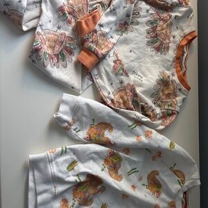 Burts bee bundle Thanksgiving